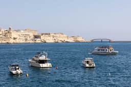 St Angelo Mansions - Image 4